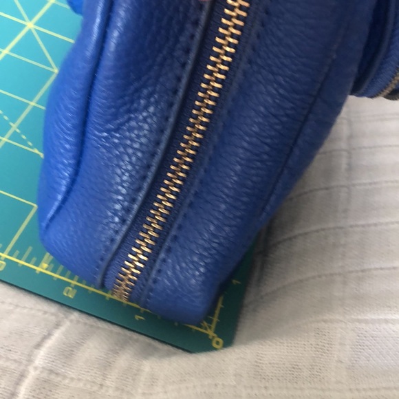 FOSSIL cowhide crossbody bag - Picture 9 of 11